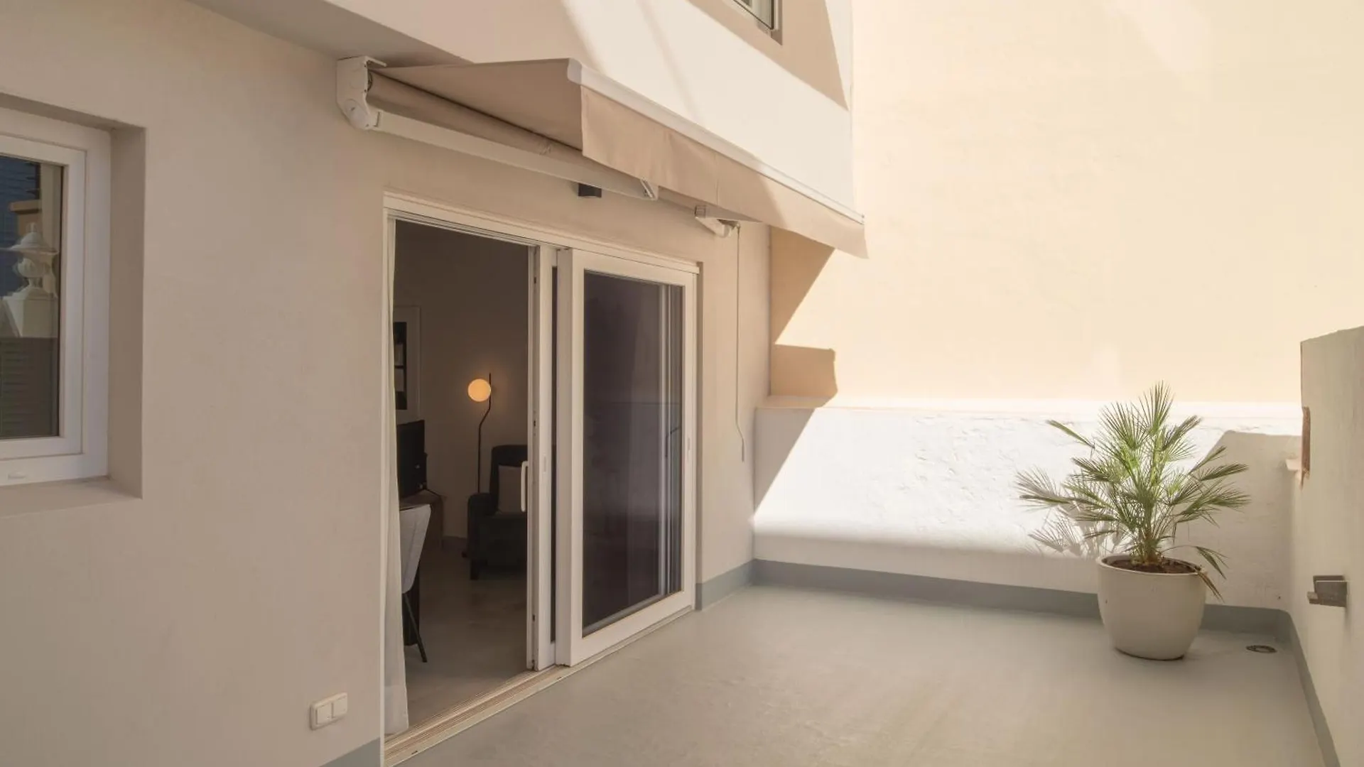Flora - Panasco Suites Arrecife  0*, Arrecife (Lanzarote) Spagna