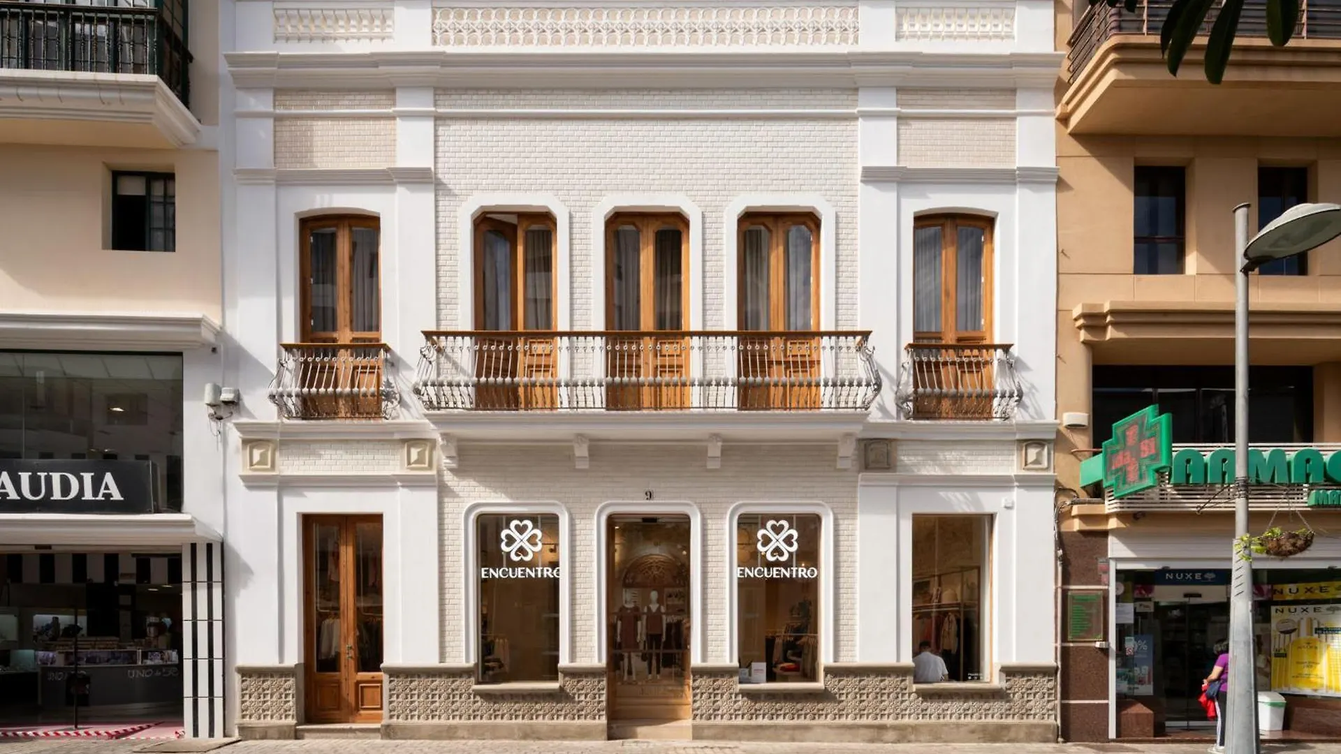 Flora - Panasco Suites Arrecife  Spagna